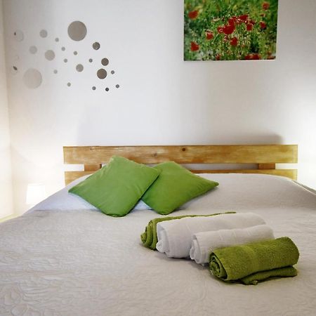Apartments Novotny Banjol Bagian luar foto
